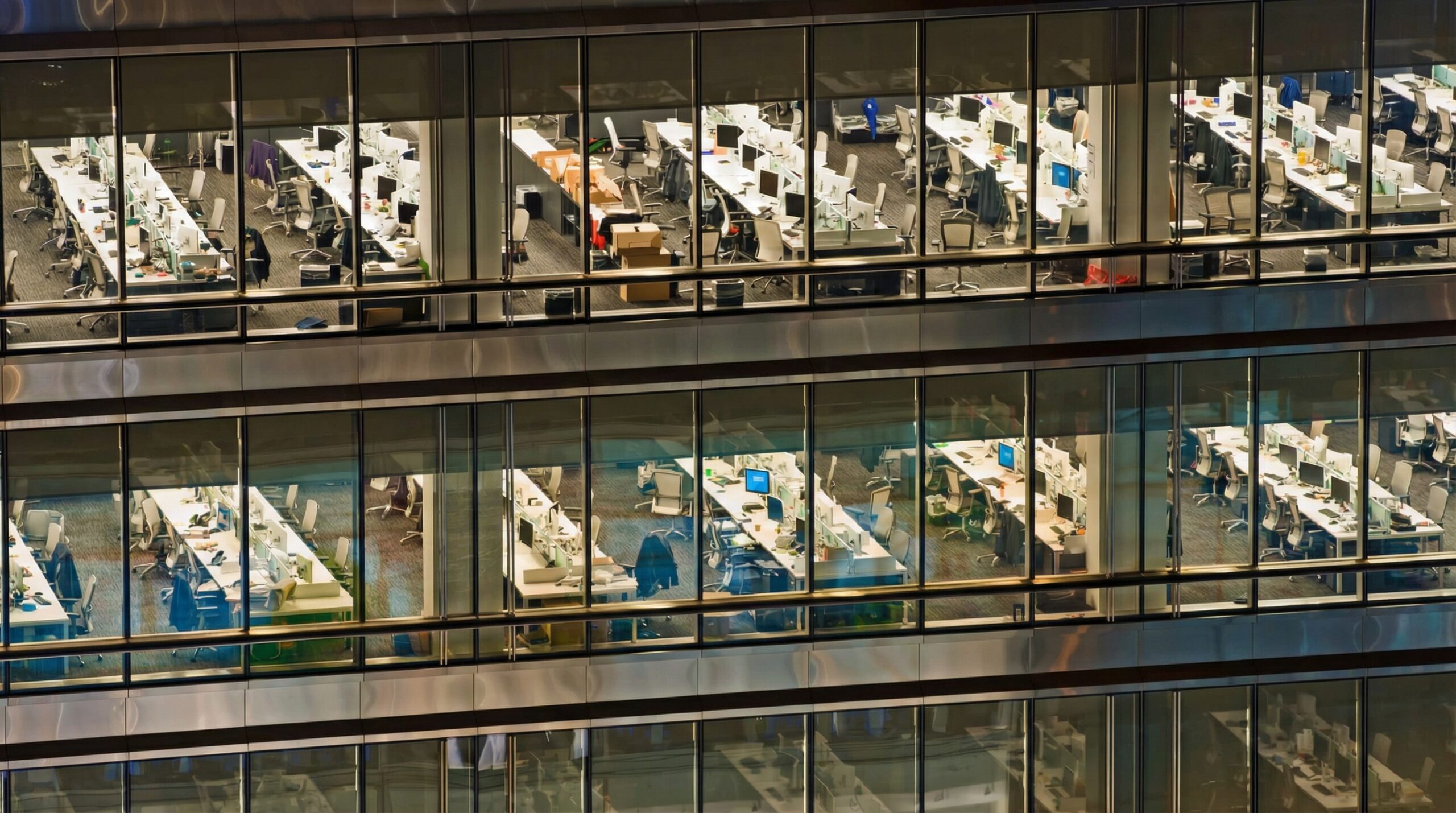 Británicos temen perder empleo por IA en 5 años