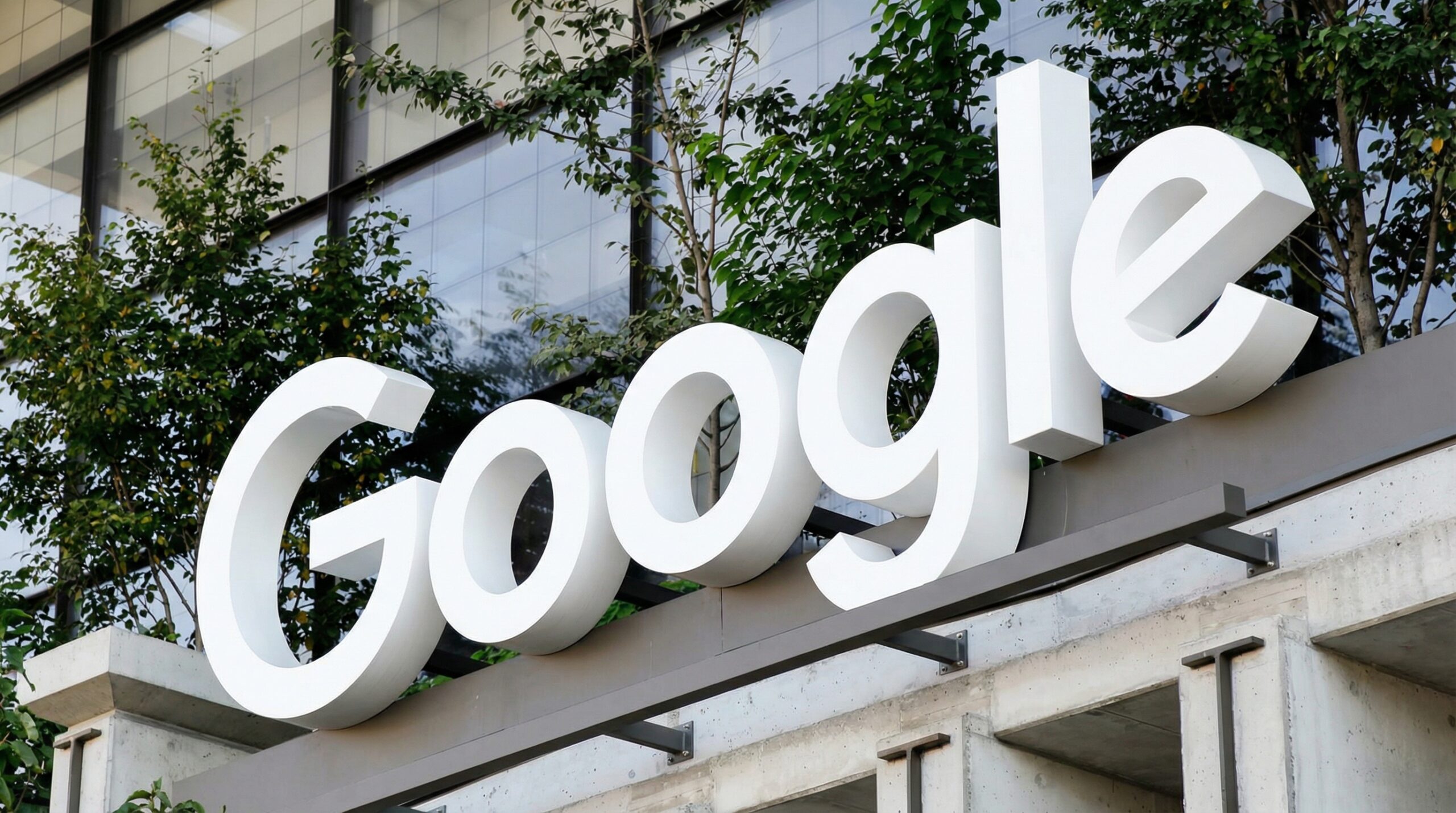 CMA opt-out AI Overviews para medios UK