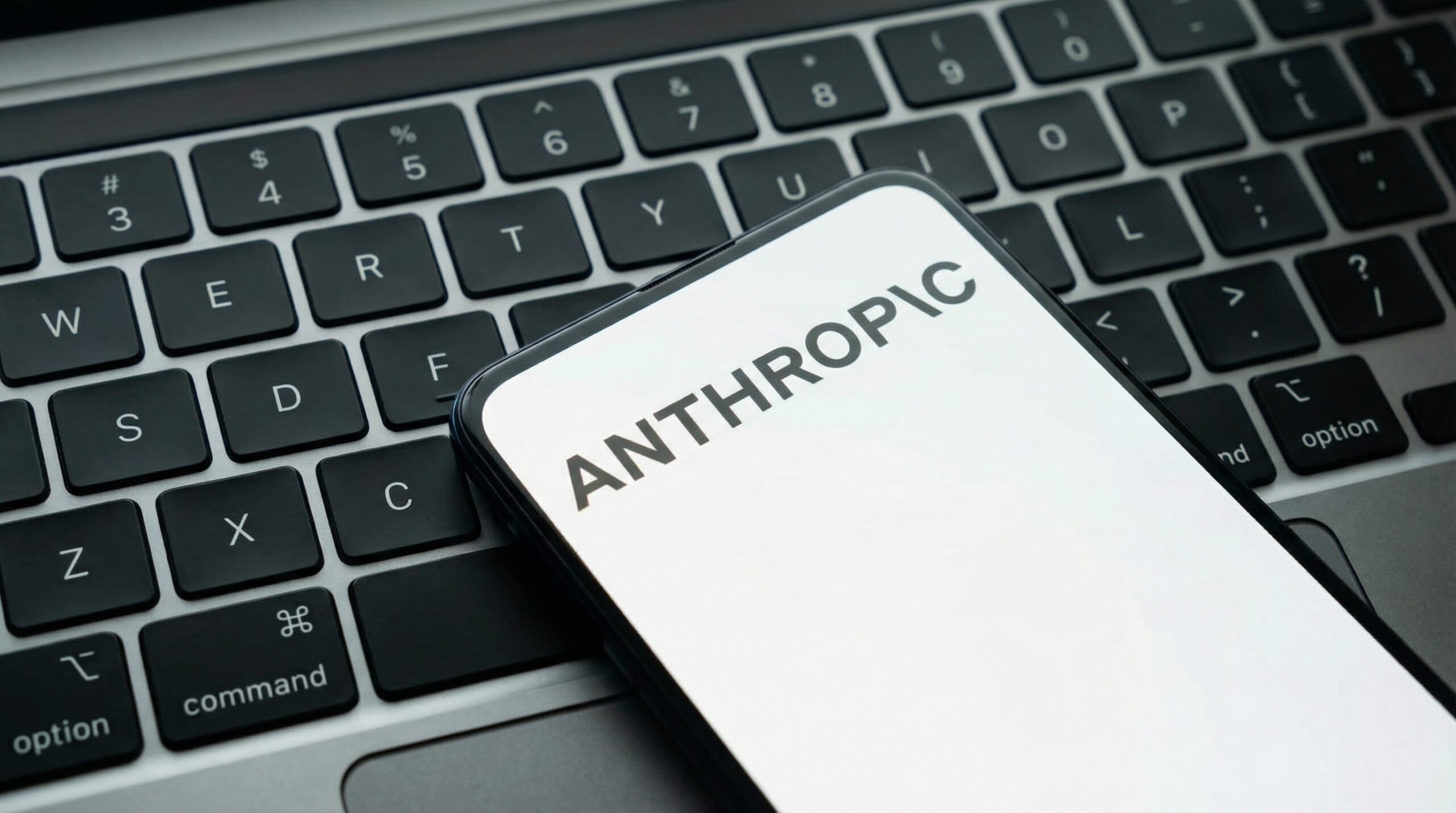 EEUU restringe Anthropic a China por seguridad